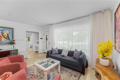 Villa ou maison à vendre à Miami Shores, Floride: 3 chambres, 187.29 m2 № 2282212 - photo 21
