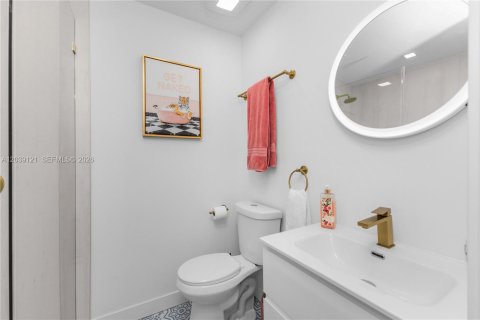 Villa ou maison à vendre à Miami Shores, Floride: 3 chambres, 187.29 m2 № 2282212 - photo 24