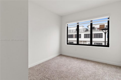 Townhouse in Homestead, Florida 4 bedrooms, 129.88 sq.m. № 2007400 - photo 20