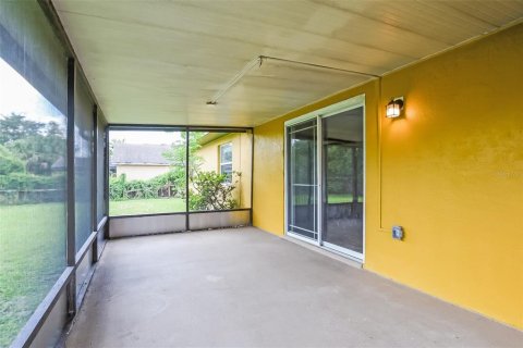 House in Deltona, Florida 4 bedrooms, 122.26 sq.m. № 1853163 - photo 8