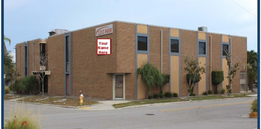 Propiedad comercial en Clearwater, Florida 1324.04 m2 № 2238991