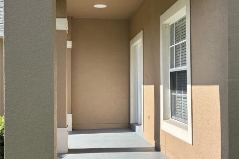 House in Kissimmee, Florida 4 bedrooms, 222.59 sq.m. № 2128175 - photo 5