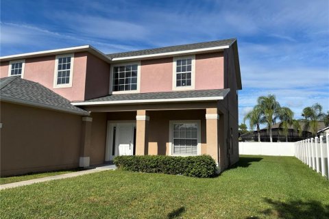 House in Kissimmee, Florida 4 bedrooms, 222.59 sq.m. № 2128175 - photo 6