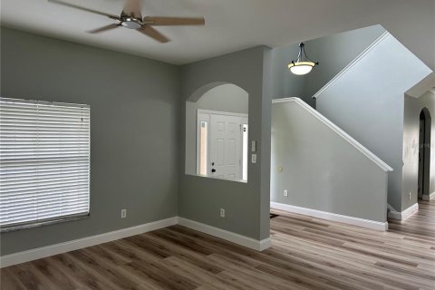 House in Kissimmee, Florida 4 bedrooms, 222.59 sq.m. № 2128175 - photo 14
