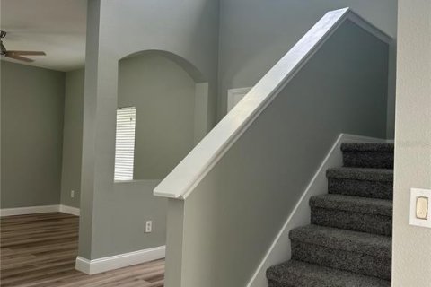 House in Kissimmee, Florida 4 bedrooms, 222.59 sq.m. № 2128175 - photo 17