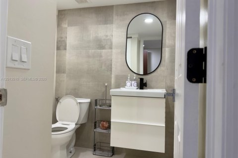 Copropriété à louer à Weston, Floride: 2 chambres, 117.06 m2 № 2076284 - photo 14