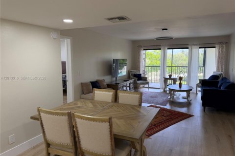 Copropriété à louer à Weston, Floride: 2 chambres, 117.06 m2 № 2076284 - photo 11