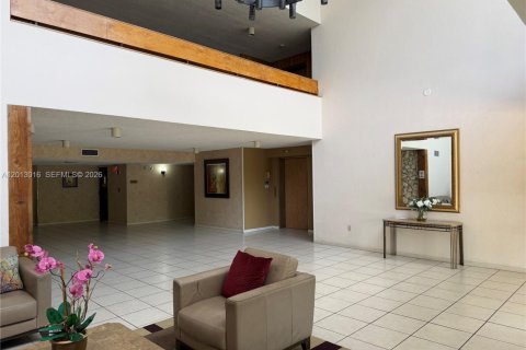 Copropriété à louer à Weston, Floride: 2 chambres, 117.06 m2 № 2076284 - photo 6