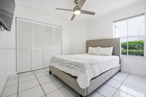 Villa ou maison à vendre à Weston, Floride: 3 chambres, 139.82 m2 № 2009777 - photo 23