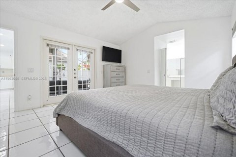 Villa ou maison à vendre à Weston, Floride: 3 chambres, 139.82 m2 № 2009777 - photo 17