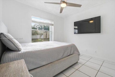 Villa ou maison à vendre à Weston, Floride: 3 chambres, 139.82 m2 № 2009777 - photo 26