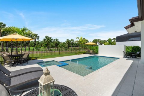 House in Fort Myers, Florida 4 bedrooms, 288.93 sq.m. № 1707954 - photo 28