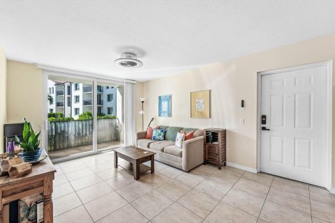 Condo in Boynton Beach, Florida, 1 bedroom  № 2392461 - photo 10