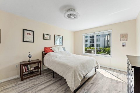 Condo in Boynton Beach, Florida, 1 bedroom  № 2392461 - photo 15