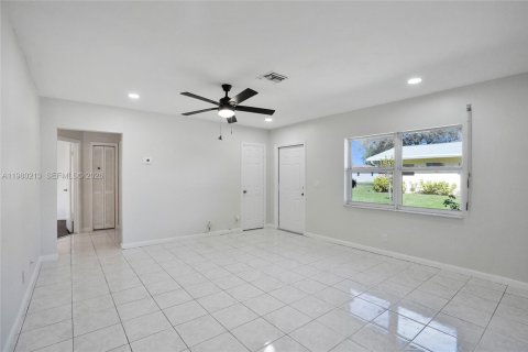 Villa ou maison à louer à Deerfield Beach, Floride: 3 chambres, 102.56 m2 № 2046457 - photo 7