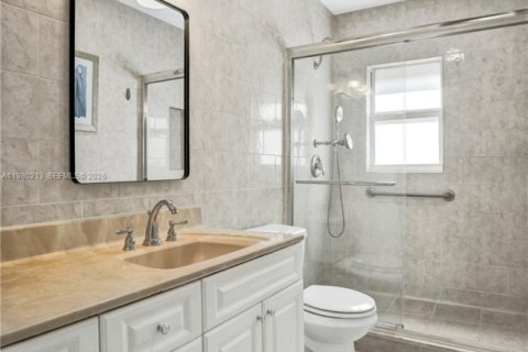 Villa ou maison à louer à Deerfield Beach, Floride: 3 chambres, 102.56 m2 № 2046457 - photo 25