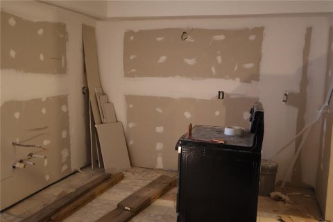 Condo in Orlando, Florida, 1 bedroom  № 1850309 - photo 16