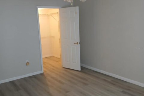 Condo in Tampa, Florida, 2 bedrooms  № 1849526 - photo 10