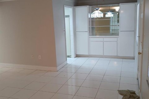 Condo in Tampa, Florida, 2 bedrooms  № 1849526 - photo 4