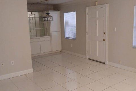 Condo in Tampa, Florida, 2 bedrooms  № 1849526 - photo 3