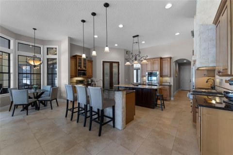Villa ou maison à louer à Orlando, Floride: 5 chambres, 551.1 m2 № 2405642 - photo 14