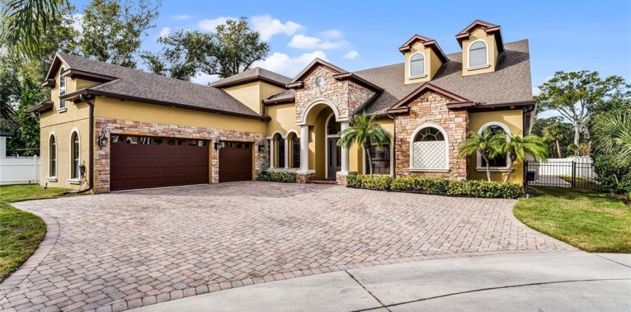 Villa ou maison à Orlando, Floride 5 chambres, 551.1 m2 № 2405642