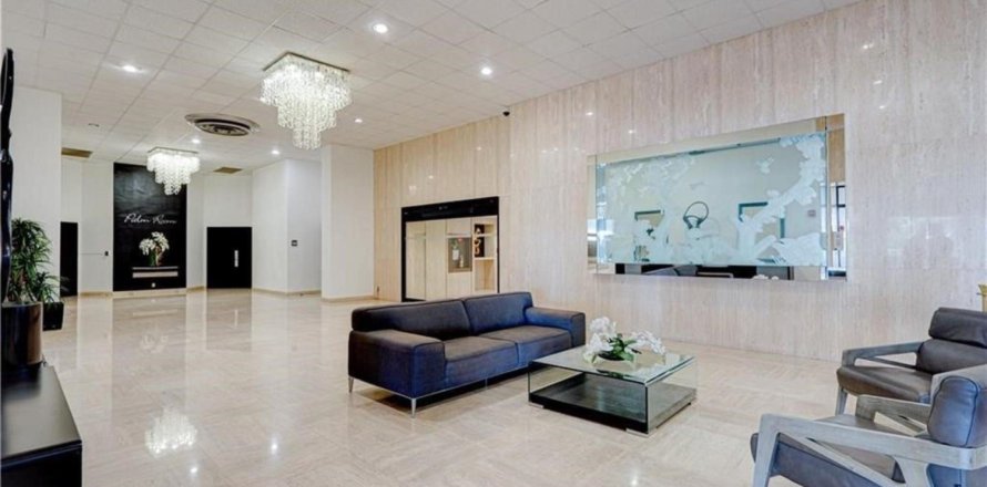 Condo in Hallandale Beach, Florida, 1 bedroom  № 1174991