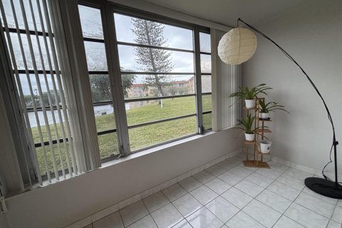 Copropriété à vendre à Sunrise, Floride: 1 chambre, 59.46 m2 № 2245441 - photo 13