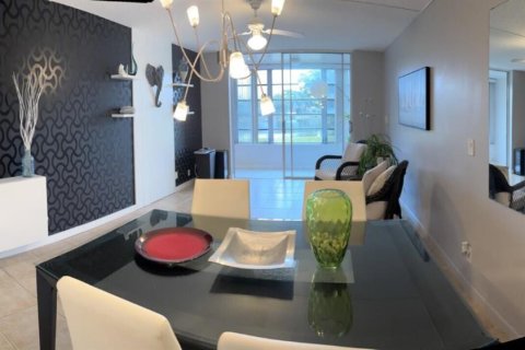 Copropriété à vendre à Sunrise, Floride: 1 chambre, 59.46 m2 № 2245441 - photo 8