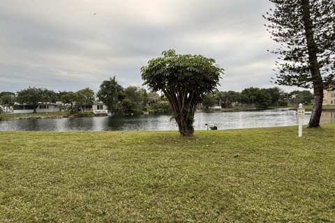 Copropriété à vendre à Sunrise, Floride: 1 chambre, 59.46 m2 № 2245441 - photo 22