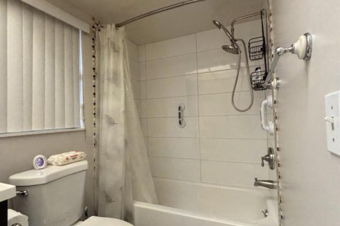 Copropriété à vendre à Sunrise, Floride: 1 chambre, 59.46 m2 № 2245441 - photo 17