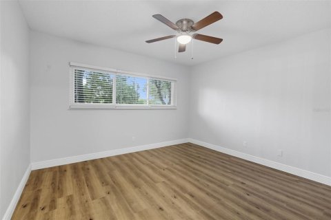 Casa en venta en Clearwater, Florida, 2 dormitorios, 130.06 m2 № 1902492 - foto 16
