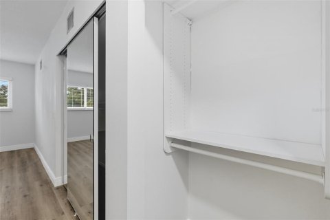 Casa en venta en Clearwater, Florida, 2 dormitorios, 130.06 m2 № 1902492 - foto 19