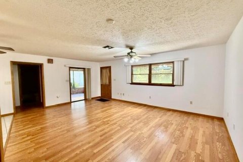 Villa ou maison à louer à St. Lucie, Floride: 2 chambres, 96.53 m2 № 2387881 - photo 30