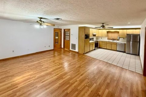 Villa ou maison à louer à St. Lucie, Floride: 2 chambres, 96.53 m2 № 2387881 - photo 15