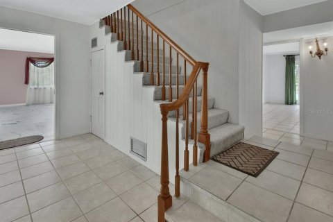House in DeLand, Florida 6 bedrooms, 455.22 sq.m. № 1642920 - photo 18