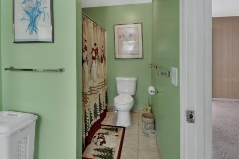 House in DeLand, Florida 6 bedrooms, 455.22 sq.m. № 1642920 - photo 27