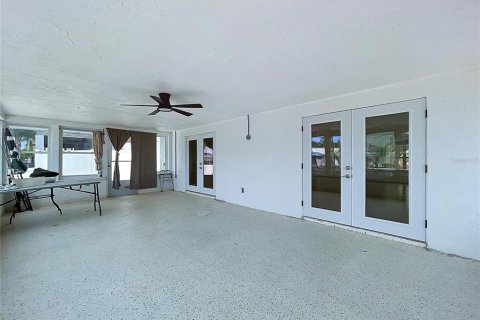 Villa ou maison à vendre à Hudson, Floride: 2 chambres, 187.76 m2 № 2196622 - photo 13