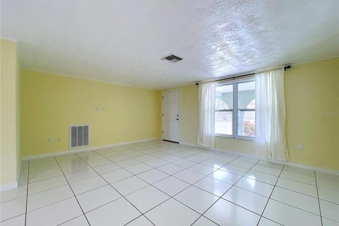 Villa ou maison à vendre à Hudson, Floride: 2 chambres, 187.76 m2 № 2196622 - photo 23