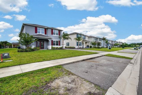 Villa ou maison à vendre à New Smyrna Beach, Floride: 3 chambres, 149.94 m2 № 2294504 - photo 4