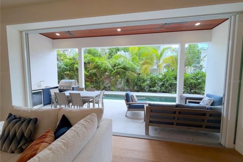 Villa ou maison à vendre à Sarasota, Floride: 5 chambres, 311.78 m2 № 2431704 - photo 13