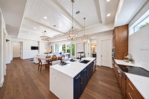 Villa ou maison à vendre à Sarasota, Floride: 5 chambres, 311.78 m2 № 2431704 - photo 18