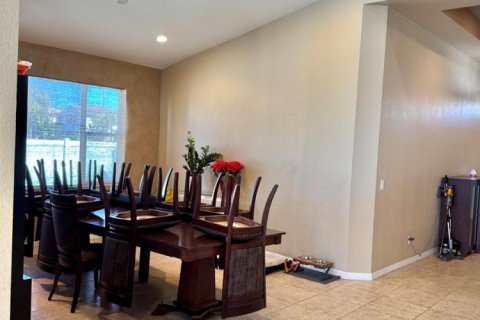 House in St. Lucie, Florida 4 bedrooms, 256.32 sq.m. № 2187385 - photo 3