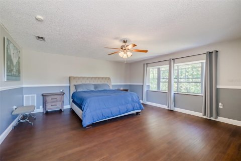 Casa en venta en Brandon, Florida, 4 dormitorios, 338.07 m2 № 1751180 - foto 19