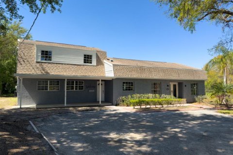 Casa en venta en Brandon, Florida, 4 dormitorios, 338.07 m2 № 1751180 - foto 2