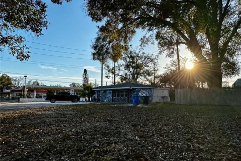 Commercial property in Gulfport, Florida 129.69 sq.m. № 2097870 - photo 7