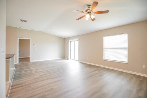 Villa ou maison à louer à Belleview, Floride: 3 chambres, 144.37 m2 № 2095627 - photo 5