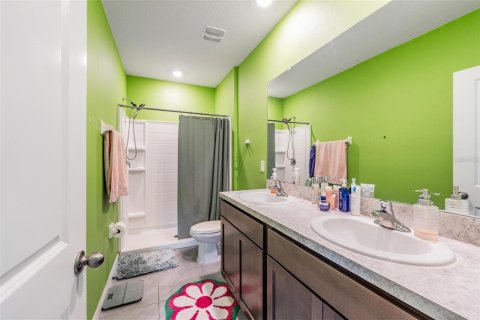 Townhouse in Brandon, Florida 3 bedrooms, 158.58 sq.m. № 1852949 - photo 14