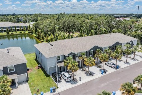 Townhouse in Brandon, Florida 3 bedrooms, 158.58 sq.m. № 1852949 - photo 2