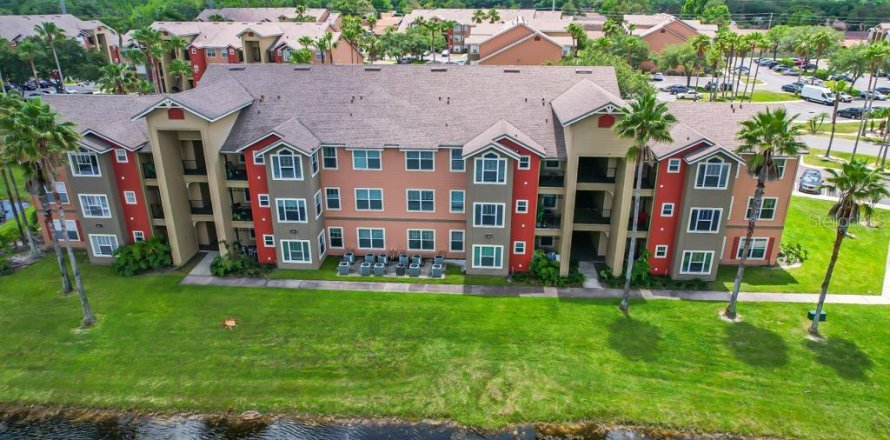 Condominio en Kissimmee, Florida, 2 dormitorios № 1902781